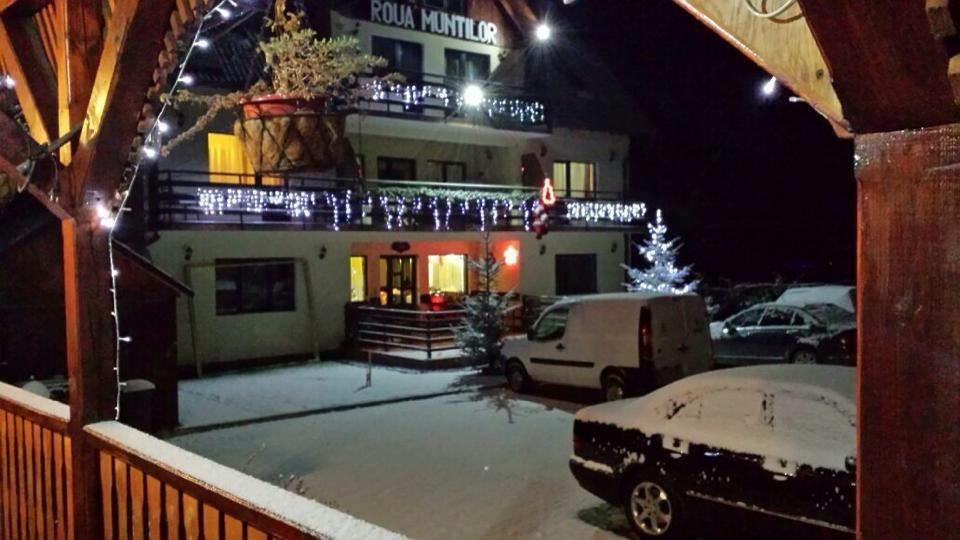 Pensiunea Roua Muntilor Sîmbăta de Sus Εξωτερικό φωτογραφία